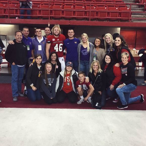 Meet your Posher, Sammie - Picture 1 of 1